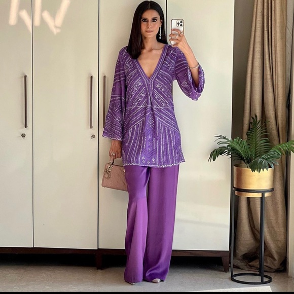 ✨💜✨ {Zara} Beaded Tunic Dress - Limited Edition Size S-M ✨💜✨ - Picture 4 of 15